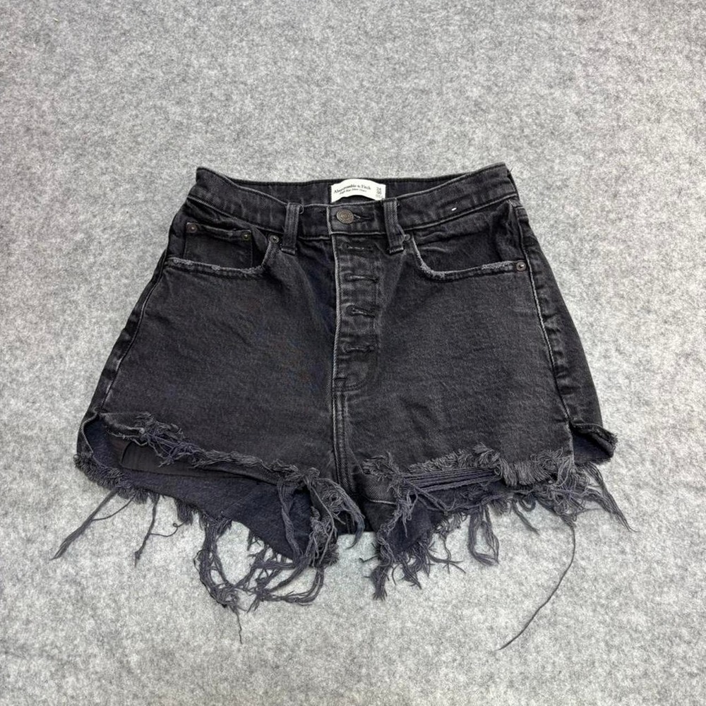 Women high rise Abercrombie & Fitch black denim shorts Size 24/00